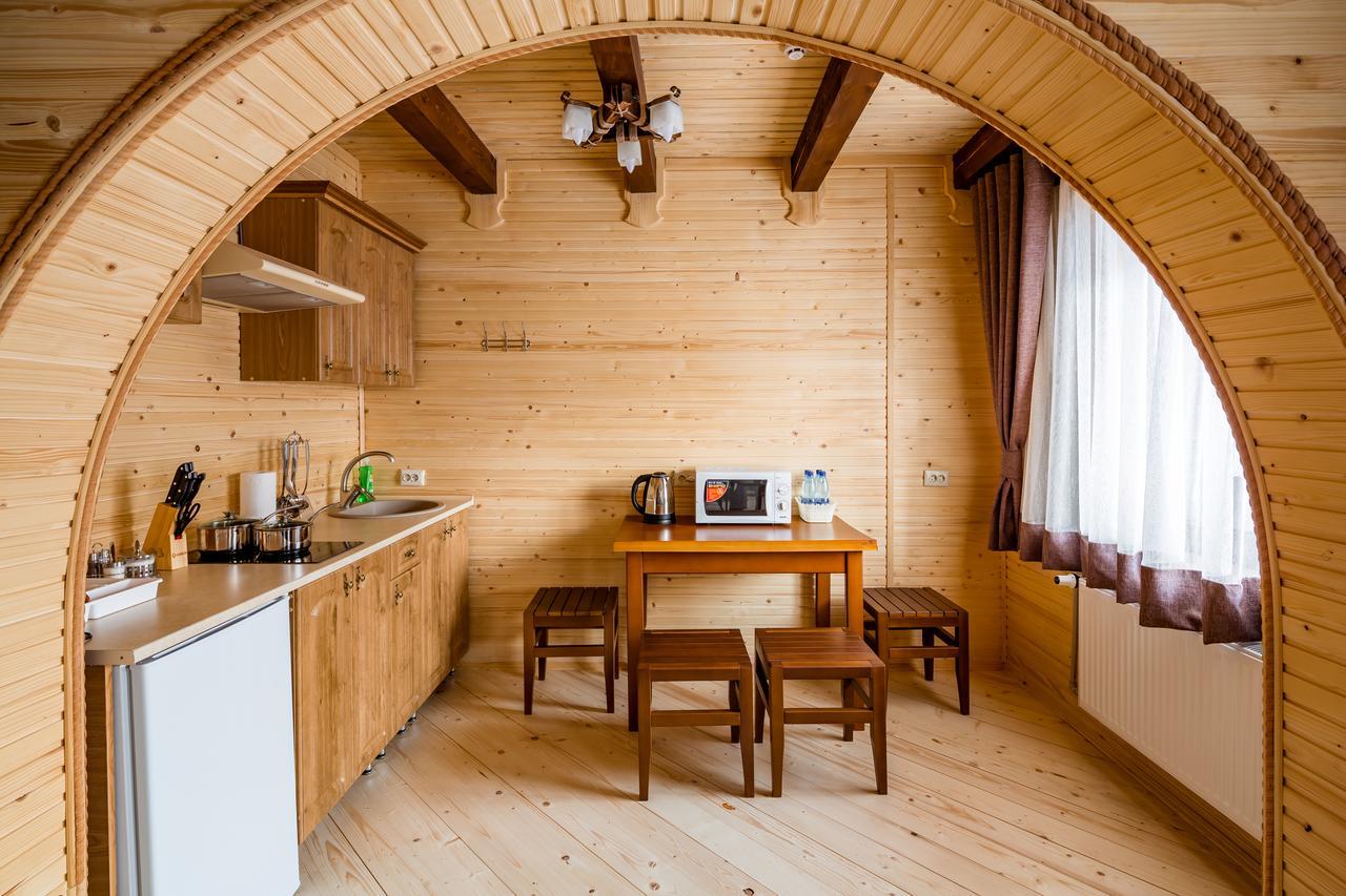 Family Hotel Kaskad Буковел Екстериор снимка