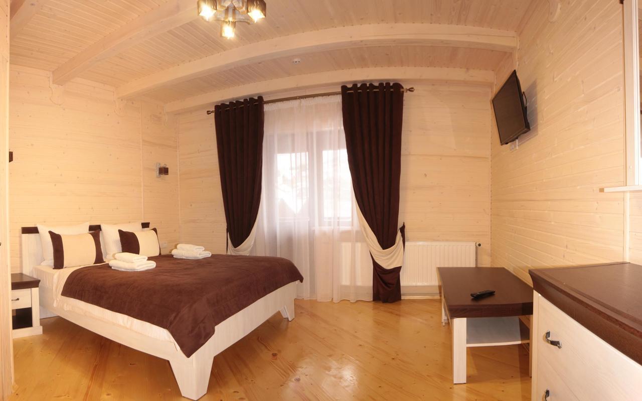 Family Hotel Kaskad Буковел Екстериор снимка