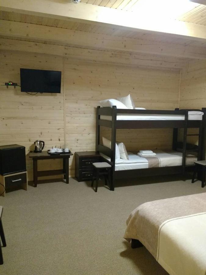 Family Hotel Kaskad Буковел Екстериор снимка