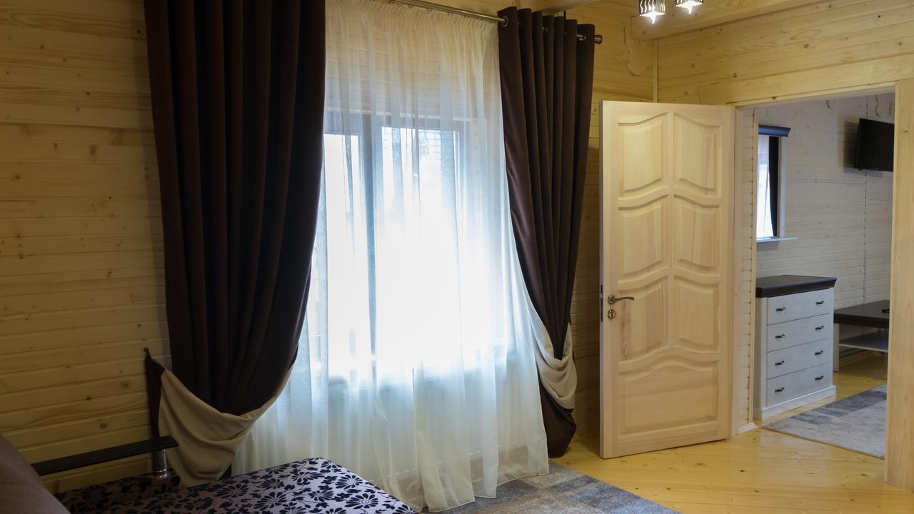 Family Hotel Kaskad Буковел Екстериор снимка